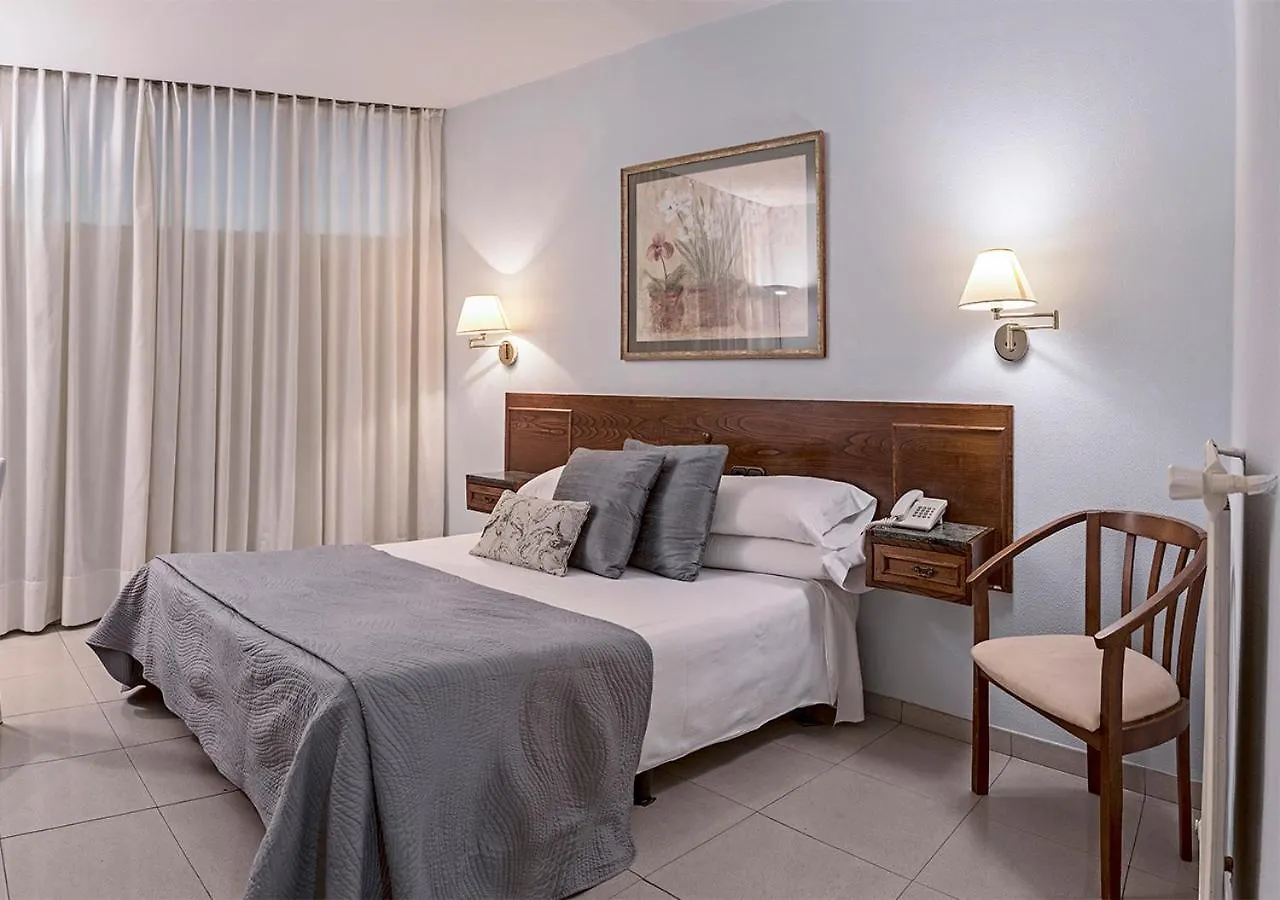 Hotel Txartel Lasarte Oria 2*,