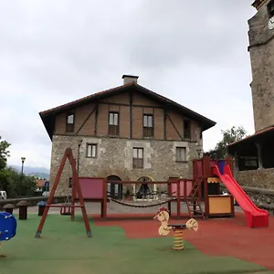  Hostal Uztartza