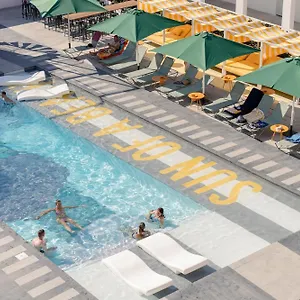Ryans Lolas - Adults Only 4* San Antonio (Ibiza)